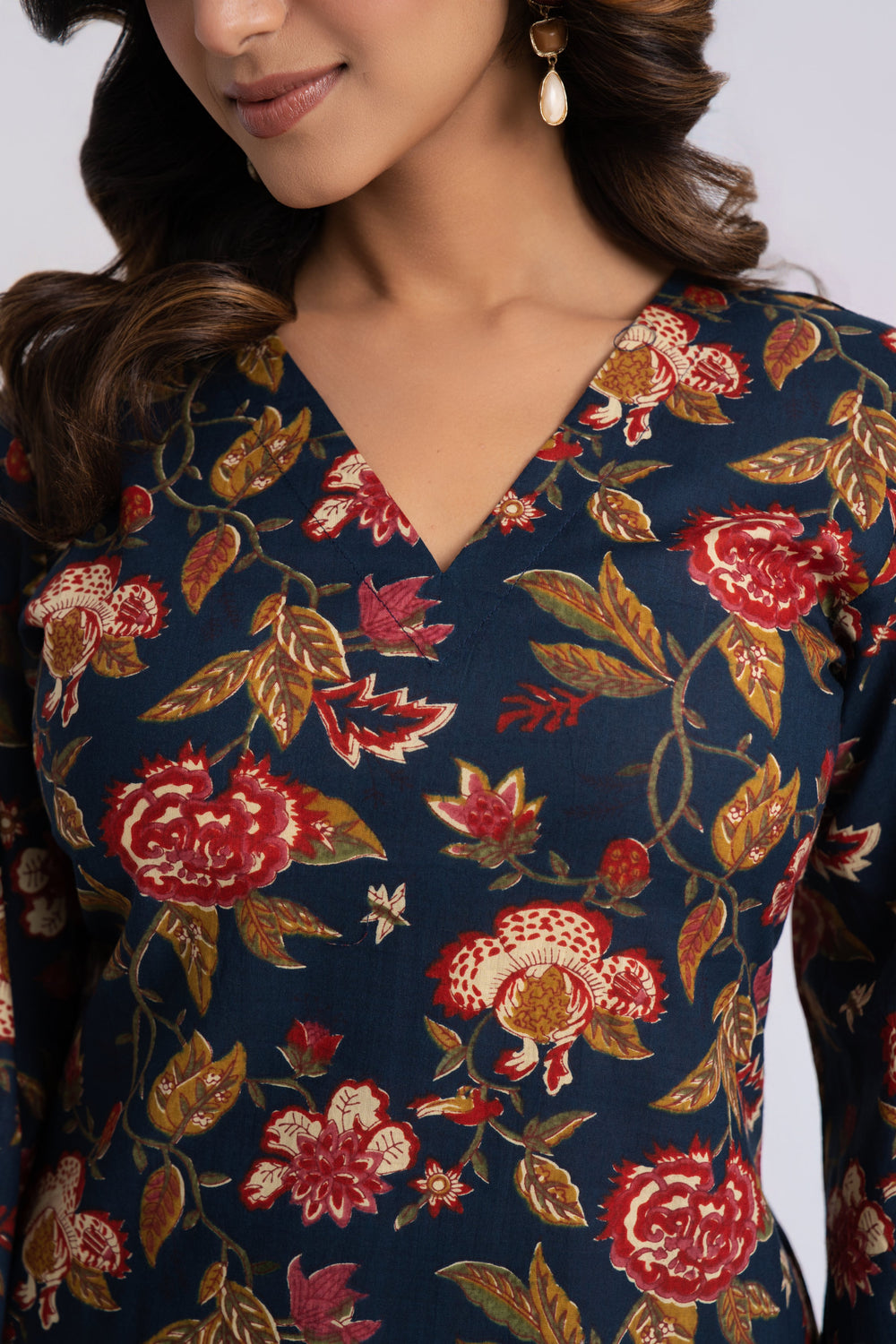 Gul V-Neck Kurti