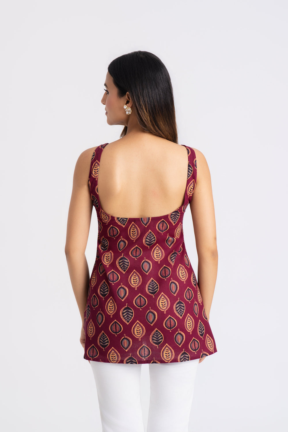 Naaz Sleeveless Kurti