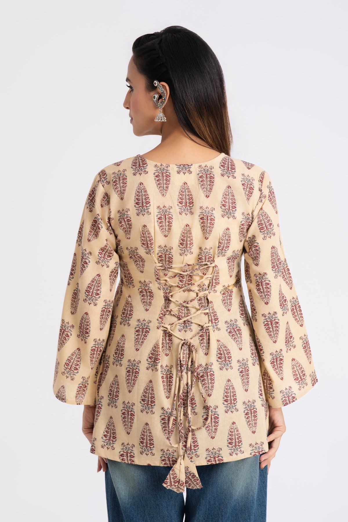 Maahira V-Neck Kurti