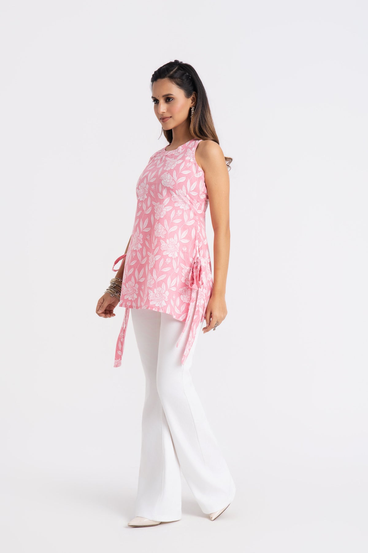 Pankhuri Side-Tie Kurti